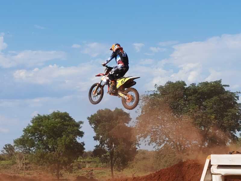 El Campeonato Misionero de Motocross 2026 comienza en 25 de Mayo con pilotos de Misiones, el NEA y países vecinos.