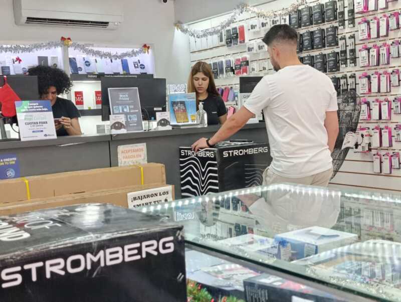 Comerciantes celebran el intenso aumento de ventas durante Posadas Mágica Posadas Mágica ventas