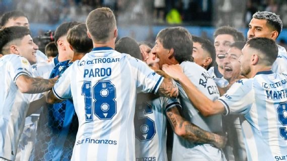 Racing sufrió pero eliminó a Tigre por penales y se medirá ante Boca en semifinales 3 WhatsApp Image 2025 12 02 at 07.14.44 - 2