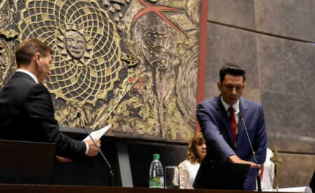 Sesiones 2026: Adrián Núñez impulsa boleta única, menos impuestos y mayor control estatal en Misiones Con 127 proyectos presentados, Adrián Núñez anticipó un año de fuerte debate en torno a la reforma política y la presión fiscal en Misiones.