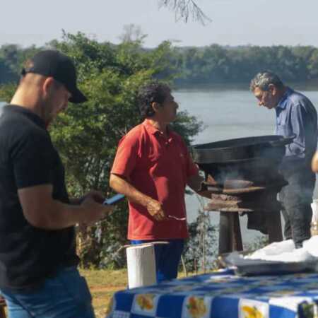 Llega el 3er Encuentro de Asadores del Alto Uruguay a la Costanera de San Javier El 3er Encuentro de Asadores del Alto Uruguay se realizará este domingo en la Costanera de San Javier, con competencia gastronómica, música y propuestas para toda la familia.
