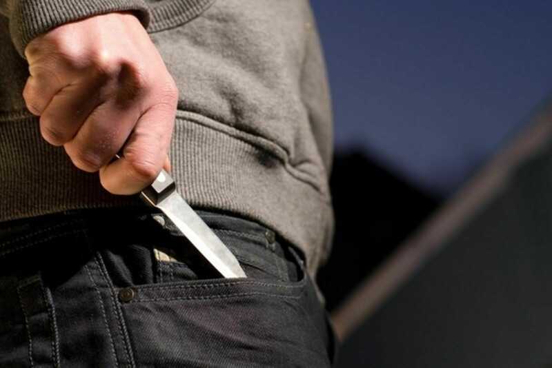 Investigan un ataque con cuchillo a un hombre en el barrio San Jorge de Posadas El hombre ingresó al Hospital Madariaga durante la madrugada con una herida punzocortante en la espalda y permanece bajo observación médica.