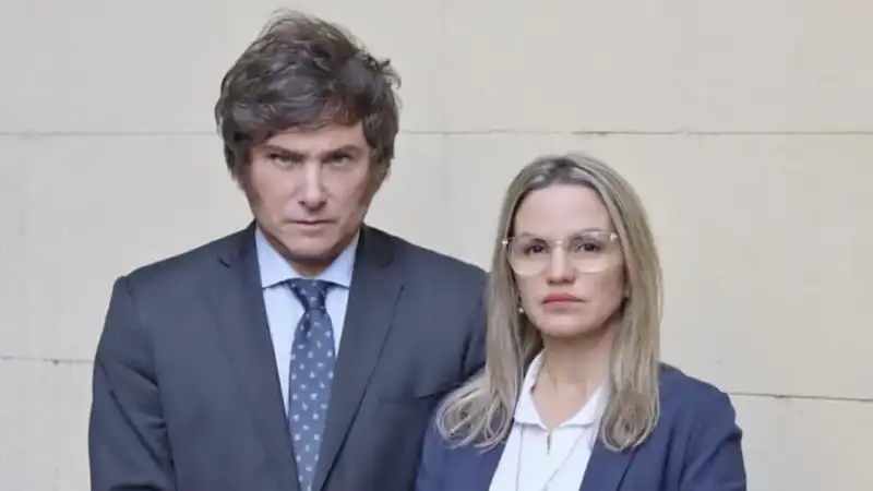 Milei y Caputo reordenan el Banco Nación: Carolina Píparo se suma al directorio tras la salida de funcionarios de la gestión anterior.