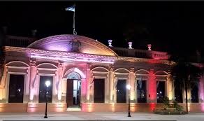 Misiones posterga el pago del medio aguinaldo para autoridades superiores y cargos jerárquicos 3 La Provincia comunicó la medida fiscal que alcanza a autoridades superiores y no afecta al resto de los trabajadores estatales.