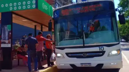 Oberá actualiza tarifas de colectivos: el boleto único costará $1.800 colectivo obera - 1