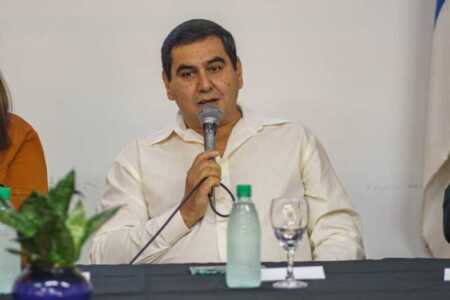 Salud garantizó pagos al IMR y aseguró la continuidad de las diálisis del Incluir en Misiones mattivi subsecretario salud misiones