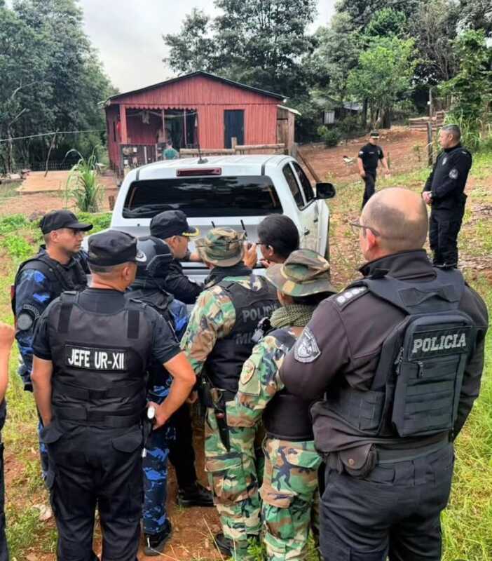 Irigoyen: arrestaron a una mujer que atacó a tiros a policías y se atrincheró en una casa 2 irigoyen