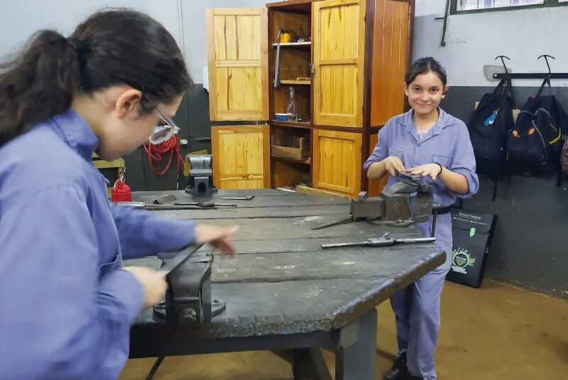 Alertan caída del 93% en el presupuesto del 2026 para educación técnica 3 educación técnica