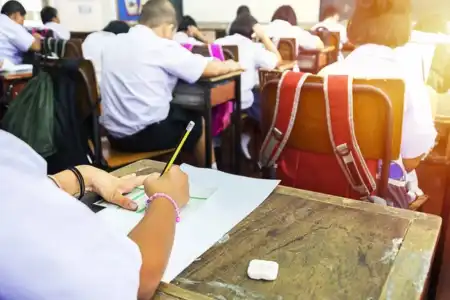 estudiantes aula - 1