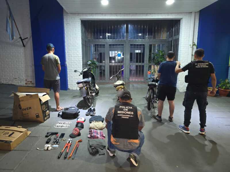 Tras una extensa investigación, la Policía de Misiones logró capturar al sospechoso, acusado de liderar una red de robos barreteros y extorsiones en Posadas y Garupá.