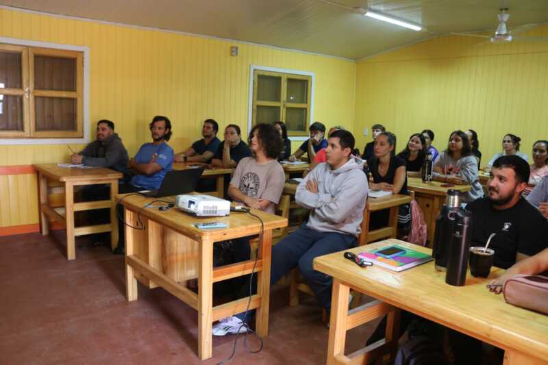 Oberá suma 19 nuevos guardavidas y refuerza la seguridad acuática de cara a la temporada de verano 3 El municipio acompaña la formación de guardavidas para garantizar una temporada de verano más segura.