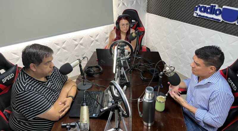 meza en radio up - 2