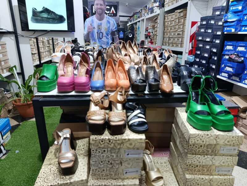 Aumenta la compra de calzados a través de créditos personales en Posadas 4 roca Calzados zapatos 3 - 3