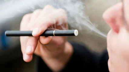 El vapeo gana terreno entre jóvenes de 13 a 18 años, impulsado por sabores atractivos y una falsa percepción de bajo riesgo.