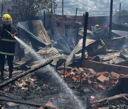 Tragedia en Los Oleritos: sospechan de un vecino como el iniciador del incendio incendio oleritos