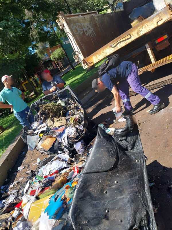 La investigación policial se apoyó en registros fílmicos para esclarecer el incendio de bienes públicos en el centro de Oberá.