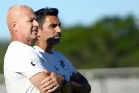 Guaraní despidió a Manuel Dutto y Juan Eluchans asoma como nuevo DT Manuel Dutto, DT de Guaraní Antonio Franco