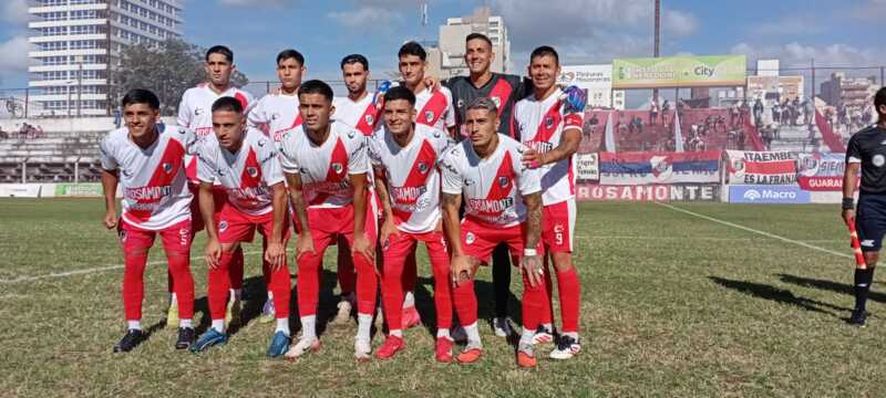 Guaraní goleó a Estudio Galeano y se metió en semifinales del Regional 2 Guaraní