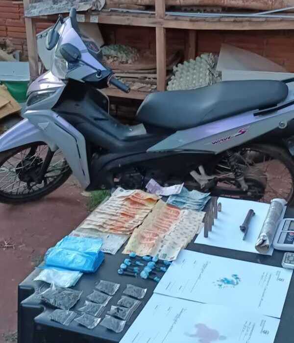 Puerto Iguazú: detenciones, drogas y municiones secuestradas tras allanamientos por robos armados 2 Los allanamientos se realizaron tras una investigación por robos armados ocurridos a comienzos de enero en distintos puntos de Puerto Iguazú.