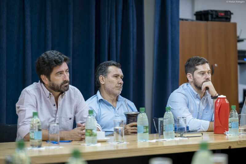 Mesa extraordinaria legislativa.La reunion trato la agenda de la yerba mate para dar seguimien 2 - 4