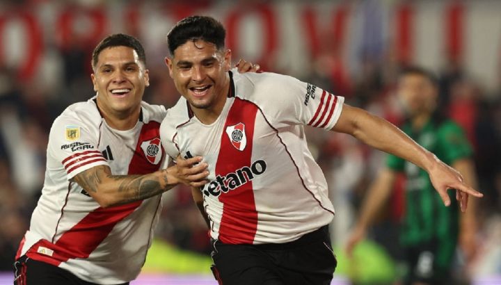 River va por otro triunfo en Rosario para seguir en lo más alto River