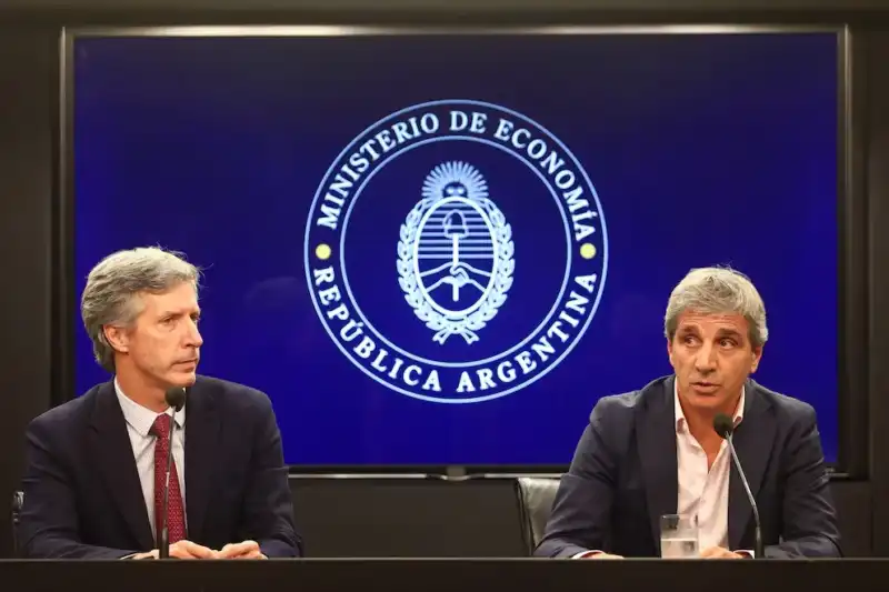 El Gobierno rechazó informar la ubicación del oro argentino en medio del juicio por la expropiación de YPF 2 La ubicación de las reservas de oro se transformó en una pieza clave del litigio en Estados Unidos.