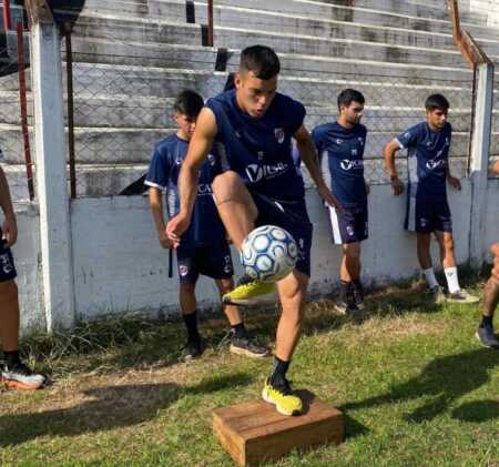Regional Amateur: con árbitros confirmados y sin público visitante, ya se palpita el Mandiyú vs Guaraní Guaraní