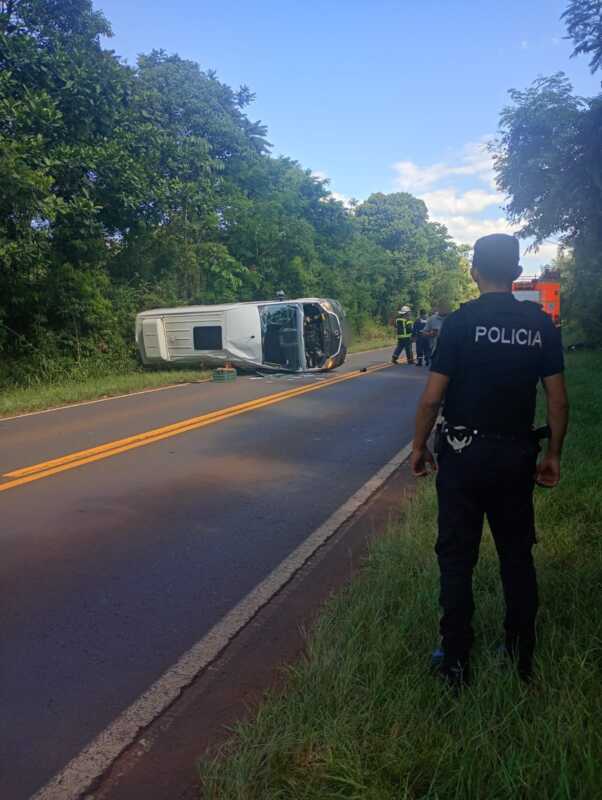 Choque sobre la ruta 12 dejó al menos seis lesionados en Puerto Iguazú choque iguazú