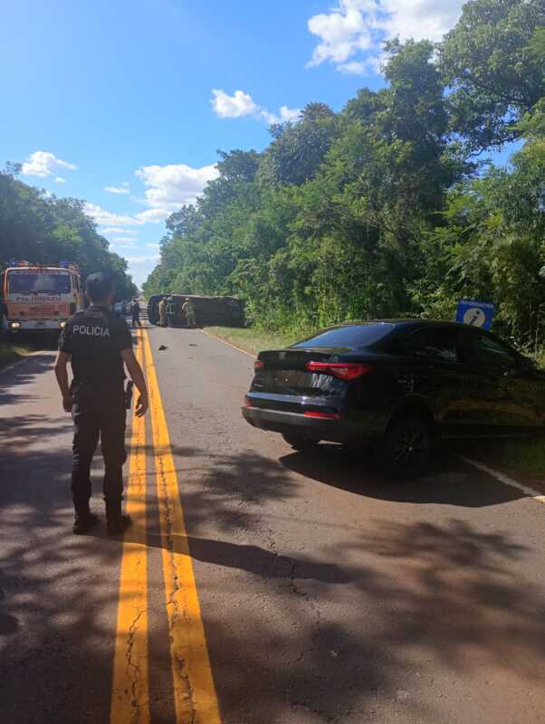Choque sobre la ruta 12 dejó al menos seis lesionados en Puerto Iguazú 2 choque iguazú