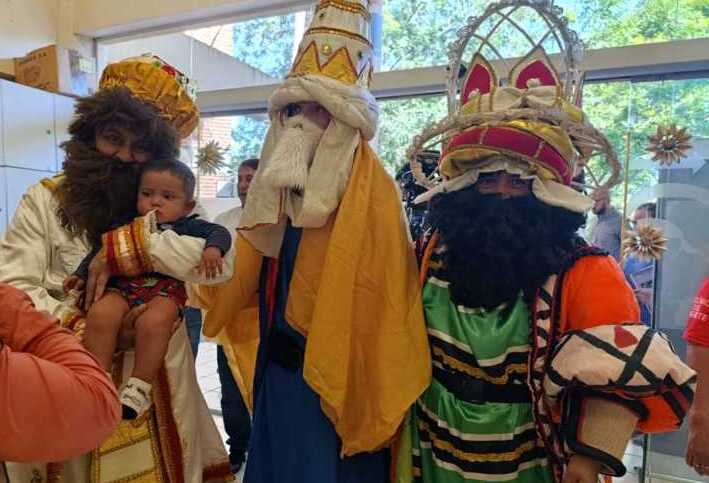 Sigue la magia: la Clínica del Juguete entregó regalos a niños del Hospital Pediátrico Clínica del Juguete Posadas