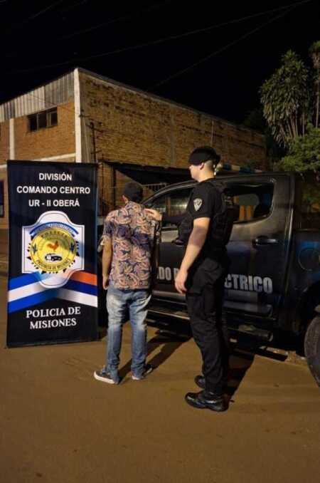 Registrado por cámaras: detuvieron al responsable del incendio de contenedores en Oberá El detenido fue identificado a partir del análisis de cámaras de seguridad privadas ubicadas en la zona céntrica de Oberá.