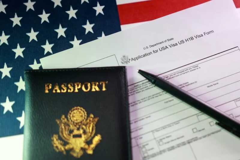 suspenden visas