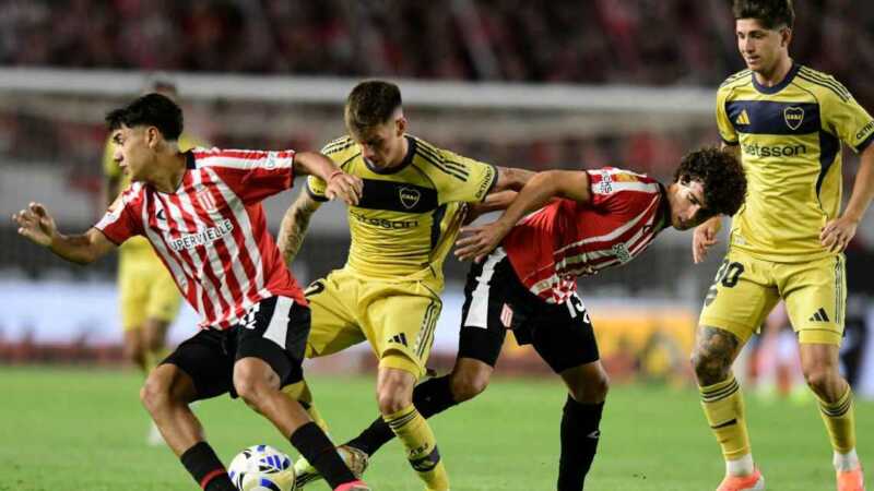Estudiantes pisó fuerte en UNO: venció a Boca y celebró su primer triunfo en el Apertura estudiantes