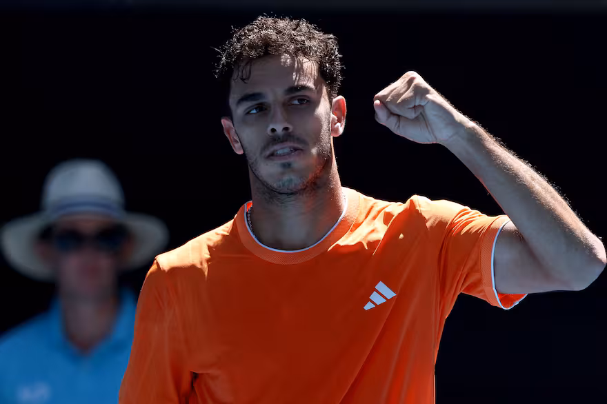 Contundente victoria de Cerúndulo ante Dzumhur en el Abierto de Australia 3 francisco cerundulo - 2