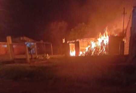 Incendio en San Javier: una casa quedó destruida y una adolescente sufrió quemaduras graves san javier