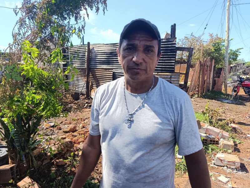 Incendio en Los Oleritos: “Una vecina se estaba pipeando, se le cayó en el colchón y así inició el fuego” 3 los oleritos - 2