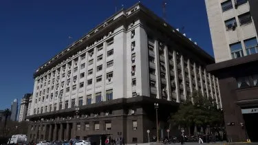 Semana clave para la deuda en pesos: el Tesoro enfrenta pagos por $20 billones deuda