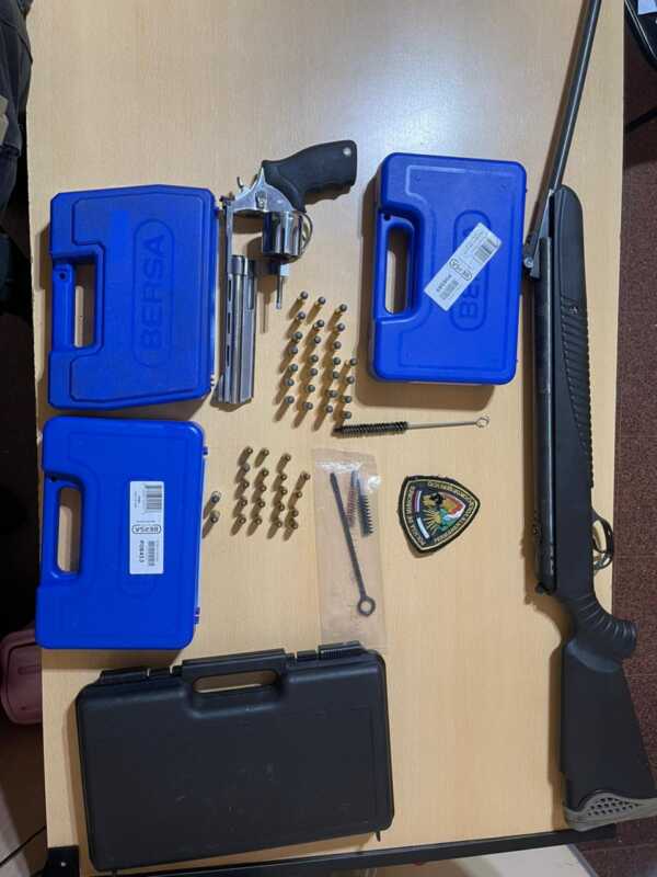 Allanamiento en Oberá: detuvieron a un hombre con DNI brasileño falso y secuestraron un revólver 5 obera brasileno1 - 4