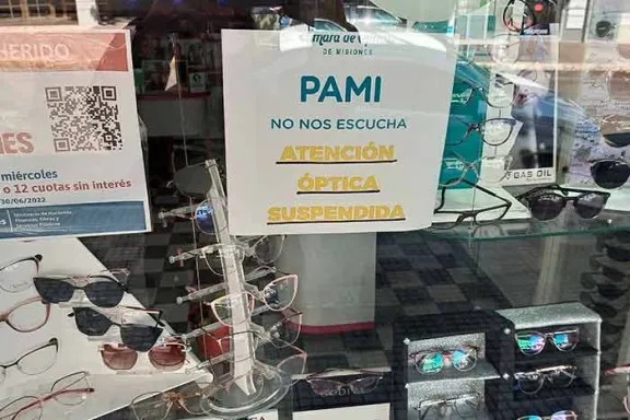 La falta de pagos de PAMI pone en crisis al sector óptico y deja en incertidumbre la salud visual de los sectores más vulnerables.