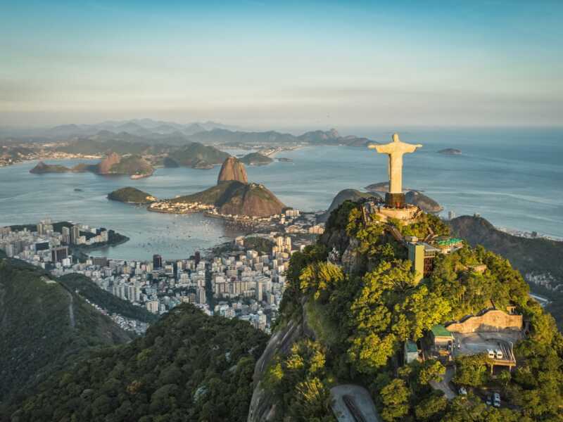 Detienen a un argentino en Brasil por insultos racistas a una cajera