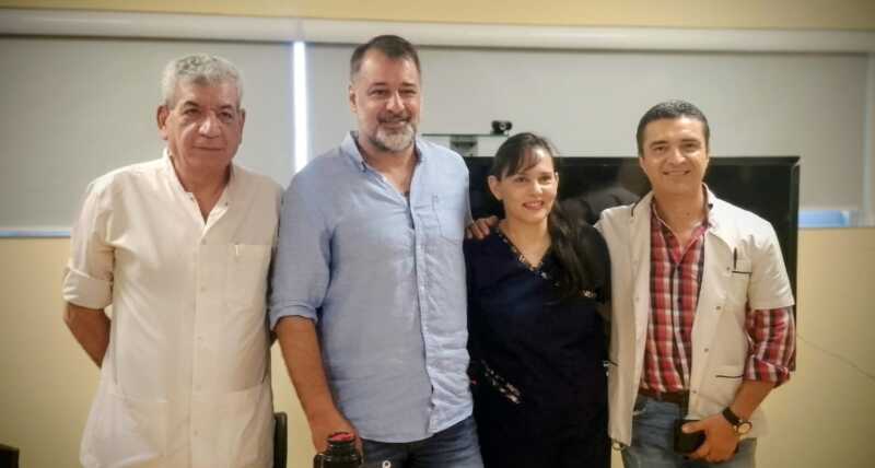 Salud Pública designó a tres directores en el Hospital SAMIC de Oberá El Hospital SAMIC de Oberá inicia una nueva etapa con una dirección ejecutiva colegiada y continuidad en la gerencia asistencial.