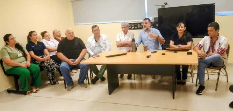 Salud Pública designó a tres directores en el Hospital SAMIC de Oberá 3 Salud Pública redefinió la conducción del principal hospital de la zona Centro de Misiones.
