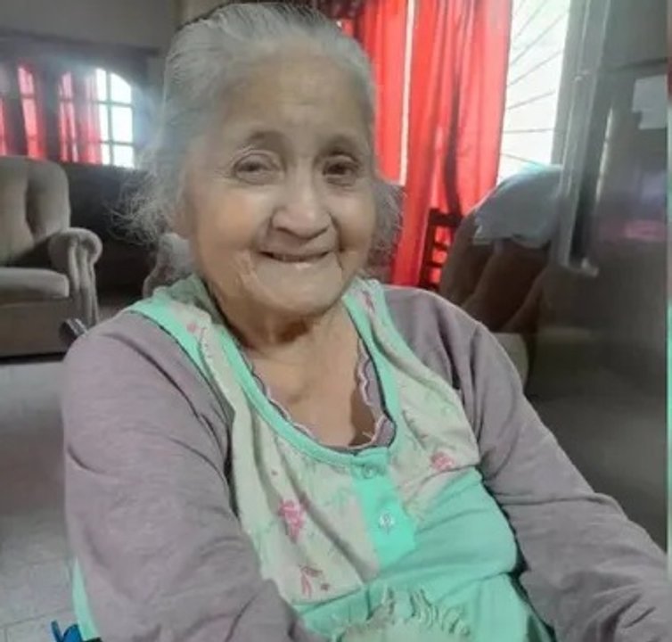 Murió la madre de Omar Carrasco, el soldado cuya muerte terminó con la colimba 4 sebastiana barrera - 3