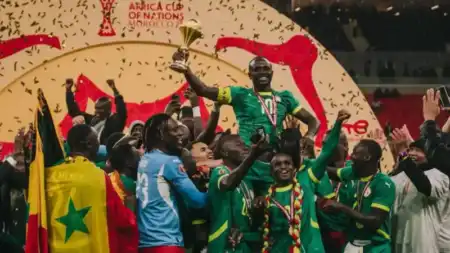 Senegal abandonó, volvió a la cancha y conquistó la Copa Africana tras un escándalo arbitral La AFA implementó siete modificaciones reglamentarias para el Torneo Clausura 2026, inspiradas en las normas utilizadas durante el Mundial 2026. Conocé cuáles son y cómo impactarán en el fútbol argentino.