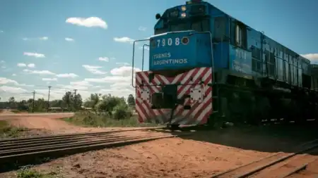 La recuperación del ferrocarril Urquiza apunta a mejorar la logística y reducir costos para las economías regionales del nordeste argentino.