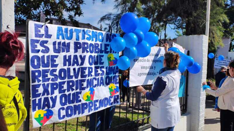 160 municipios de 10 provincias se comprometieron con los derechos de niñas, niños y adolescentes junto a UNICEF 1 Municipios de diez provincias articulan políticas públicas junto a UNICEF para garantizar los derechos de niñas, niños y adolescentes.