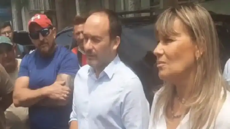 Despidos en textil Alal: garantizan luz gratis y asistencia alimentaria a trabajadores de Goya 2 Despidos en la textil Alal: Goya garantiza luz y alimentos a familias afectadas