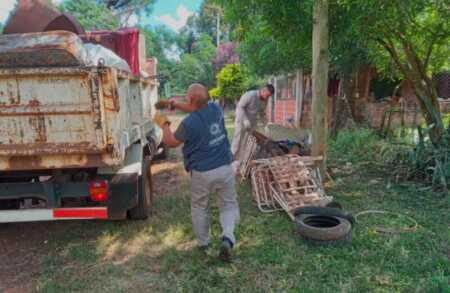 Posadas intensifica operativos de prevención del dengue en barrios 87ea2c73 106c 4401 a601 a47da63a3d3c - 5