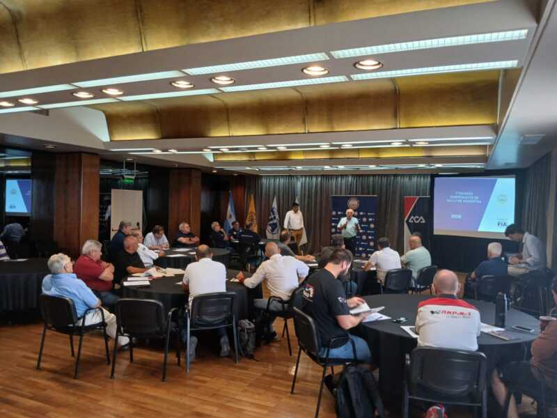 El rally misionero se sienta en la mesa grande: la AMPyNaR participó de la reunión nacional de campeonatos 3 La AMPyNaR participó de la primera reunión nacional de Campeonatos de Rally organizada por la CDA del ACA, donde se avanzó en la unificación de reglamentos deportivos y técnicos hacia 2027.