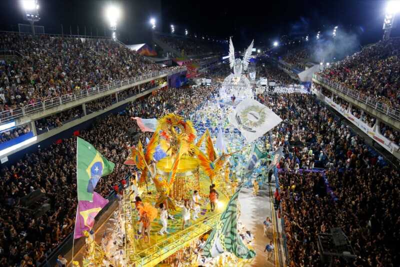 Brasil se viste de fiesta: comienza el Carnaval con música, color y tradición 4 Brasil